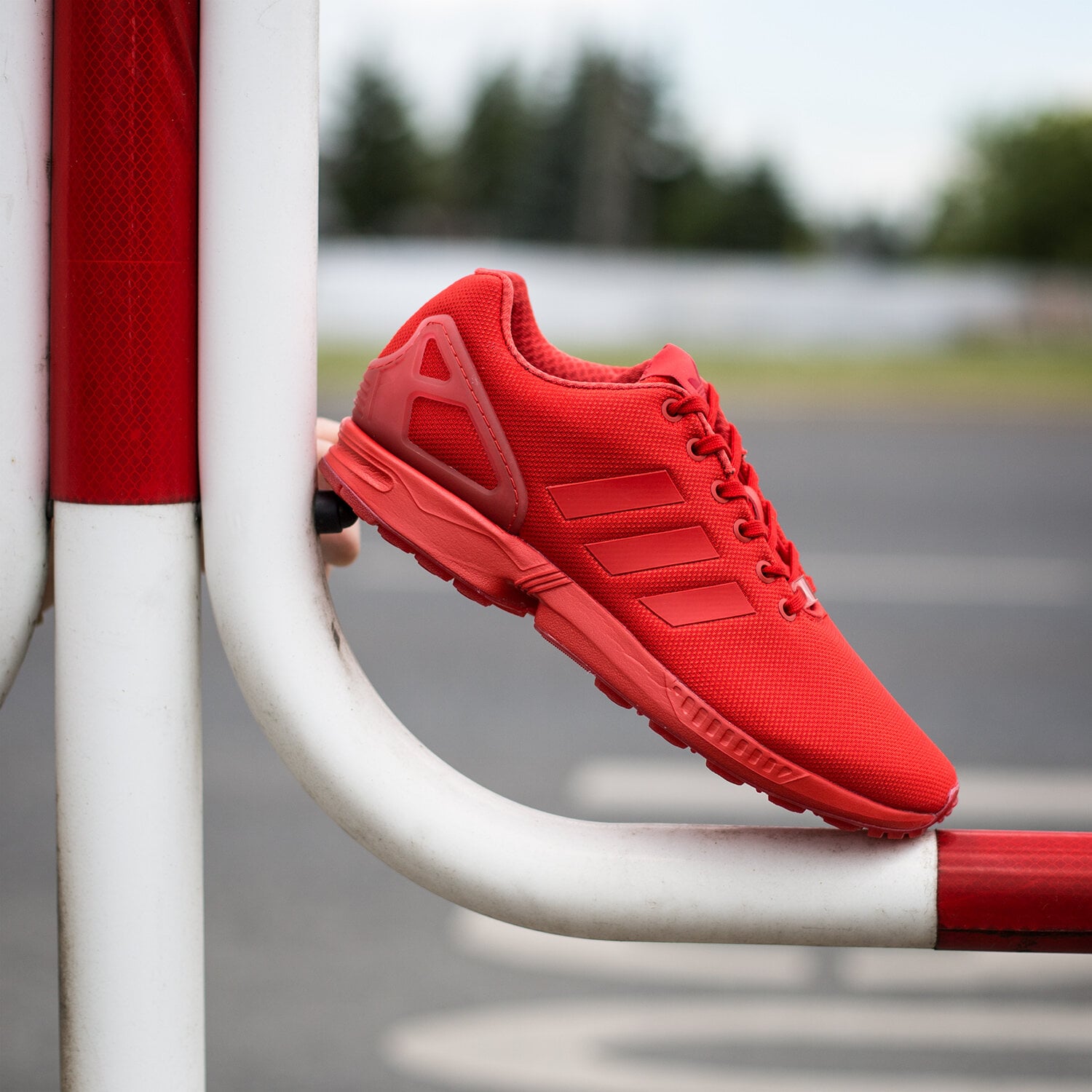 ADIDAS ZX FLUX AQ3098 ✓ Roșu | Bărbați | Sizeer Romania ✪