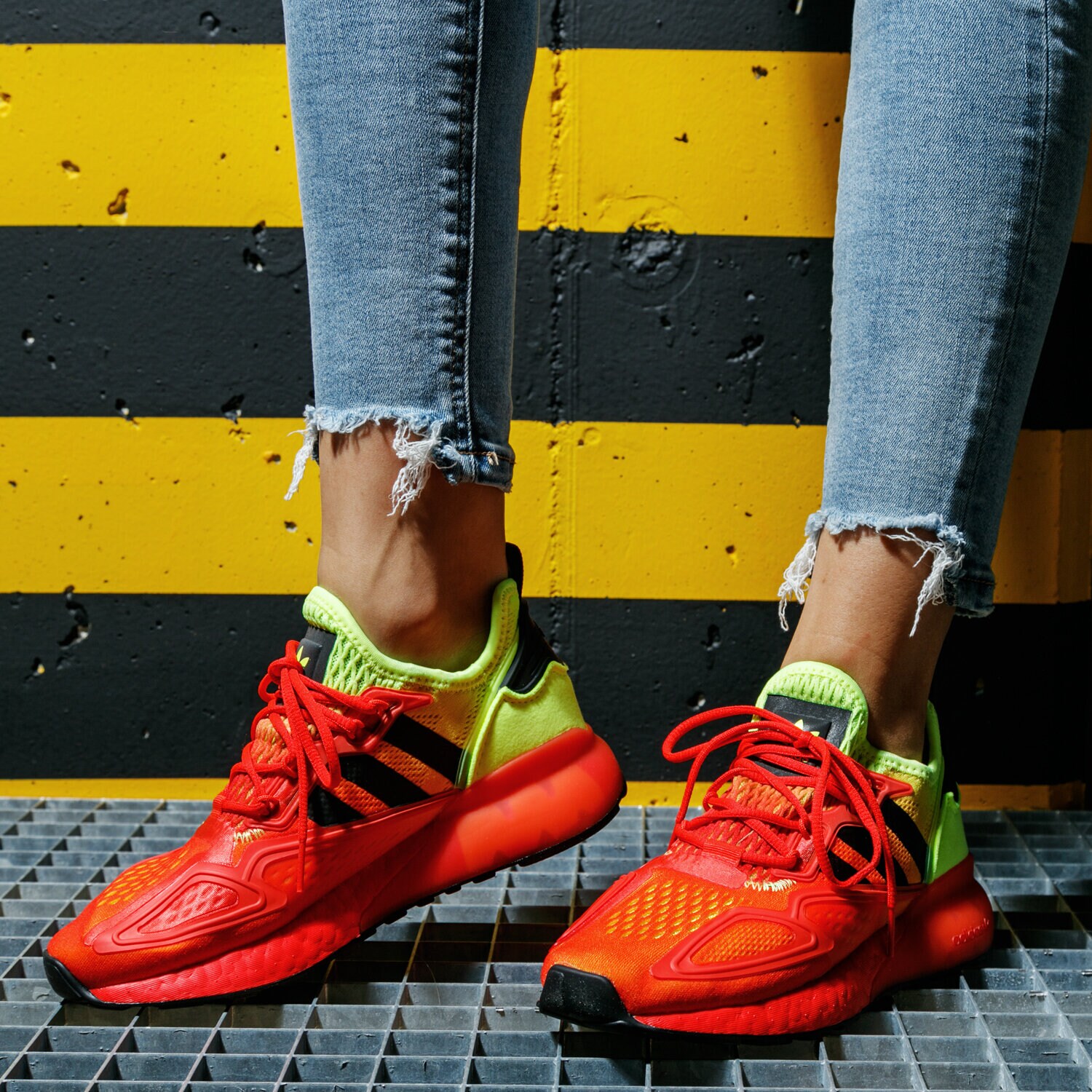 Adidas ZX 2K BOOST FW0482 ✓ MULTICOLOR | Femei Sneakers | Sizeer