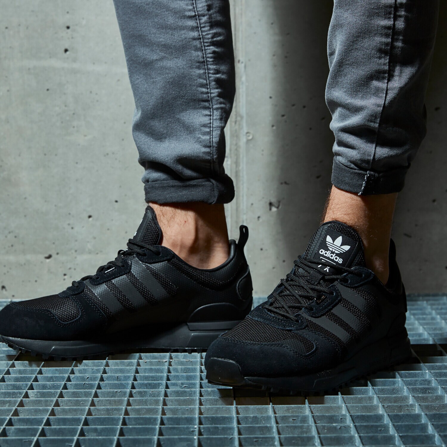 man ADIDAS ZX 700 HD G55780 ✓ Negru | Bărbați | Sizeer Romania ✪
