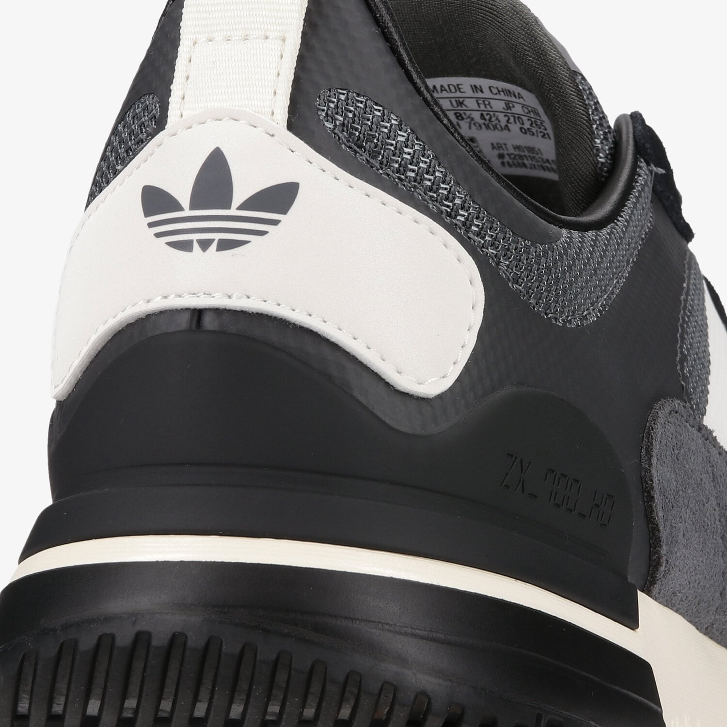 ADIDAS ZX 700 HD H01851 ✓ Gri | Bărbați | Sizeer Romania ✪