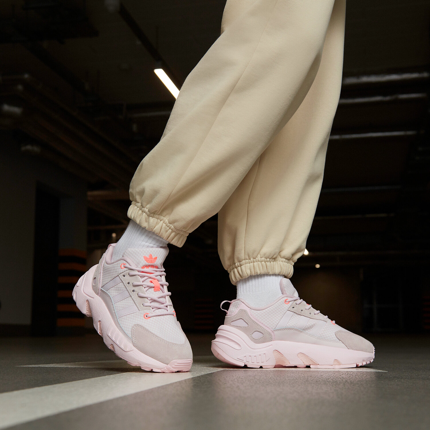 n♡ Steve Madden Sneakers femei Steve Madden Zoomz rose gold din