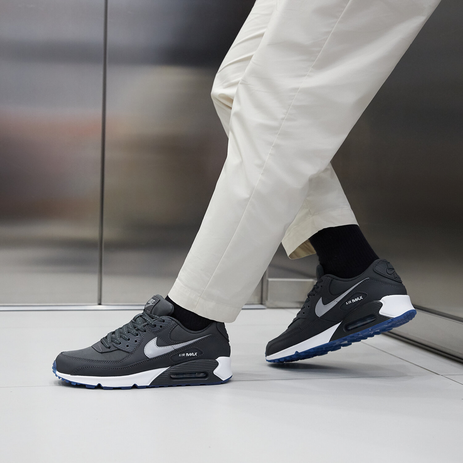 NIKE AIR MAX 90 FV0381-001 ✓ Gri | Bărbați Sneakers | Sizeer