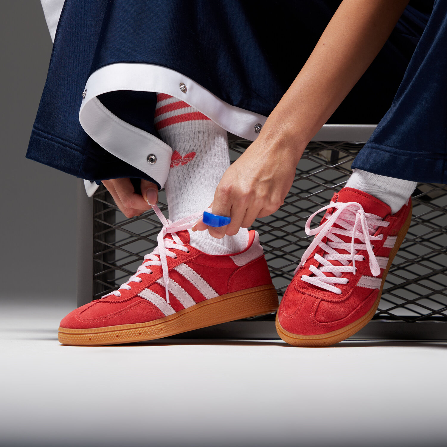 ADIDAS HANDBALL SPEZIAL W IE5894 ✓ Roșu | Femei Sneakers | Sizeer