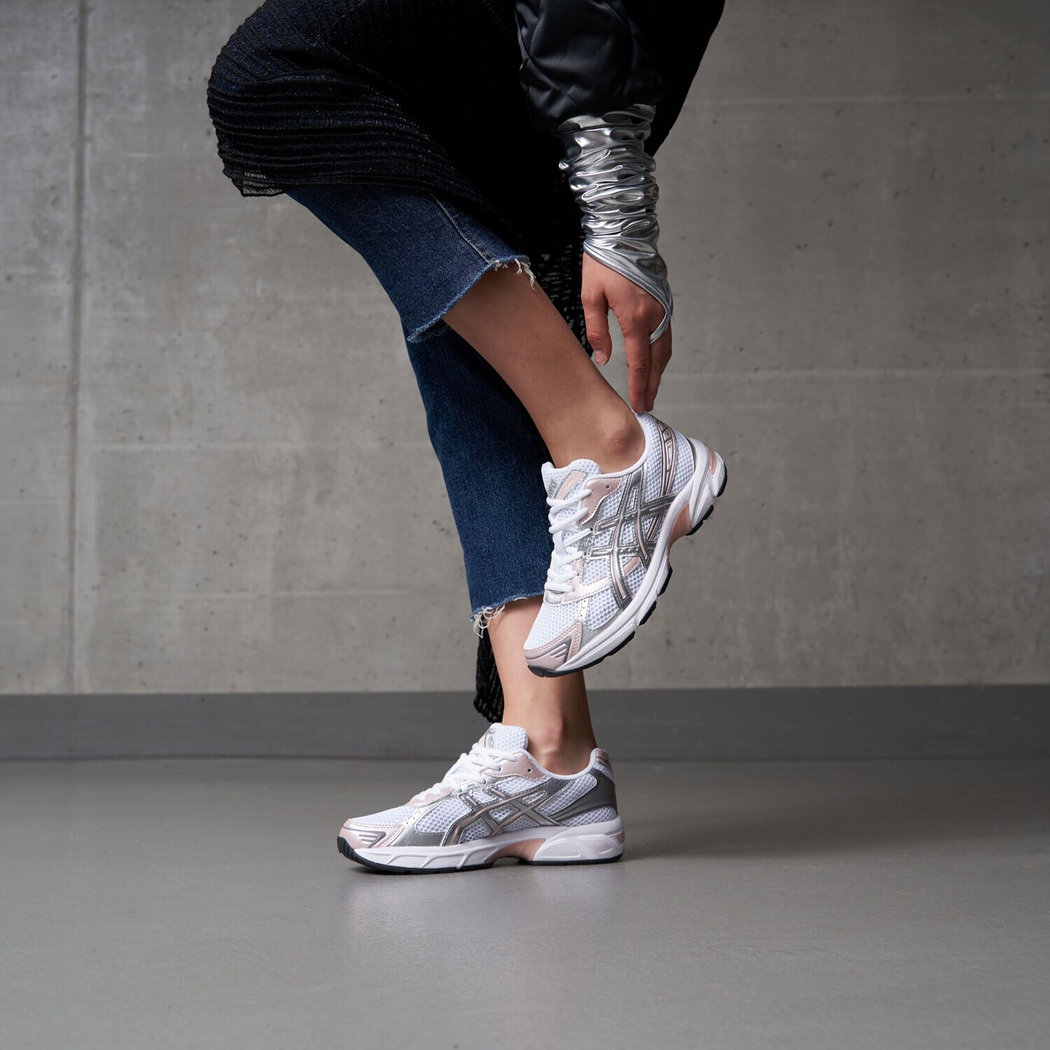 ASICS GEL-1130 1202A164-117 ✓ Roz | Femei Sneakers | Sizeer
