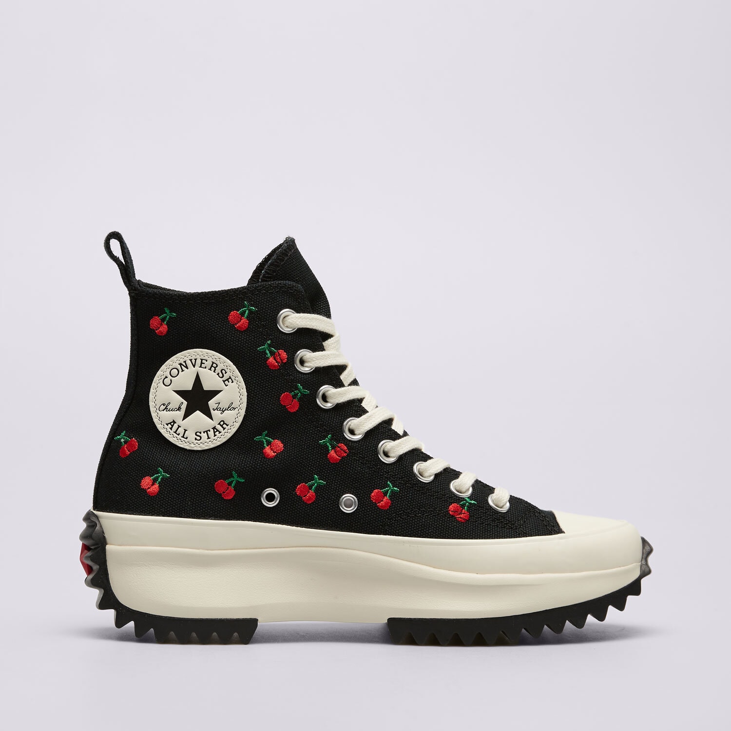 Converse Run Star Hike