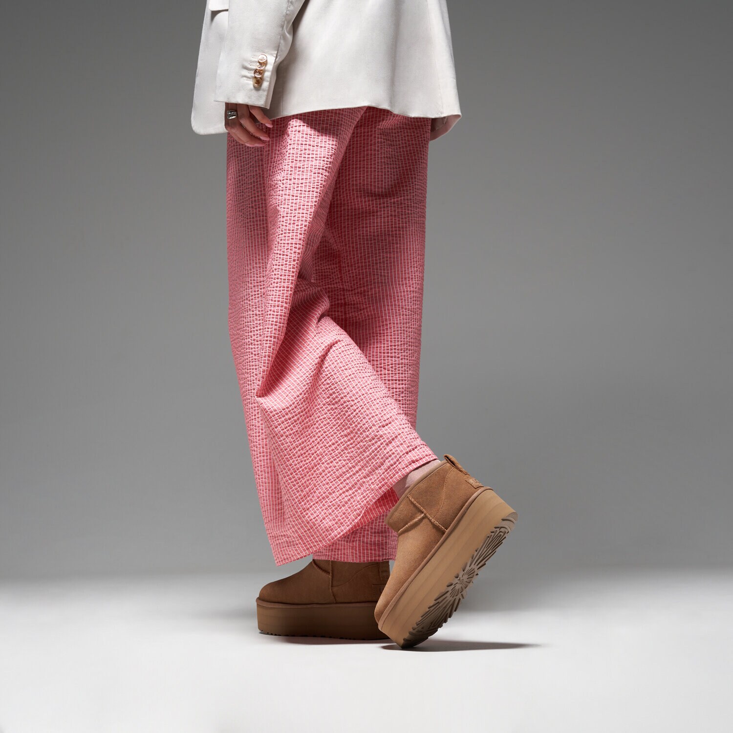 Ugg Classic Ultra Mini Platform — foto 2