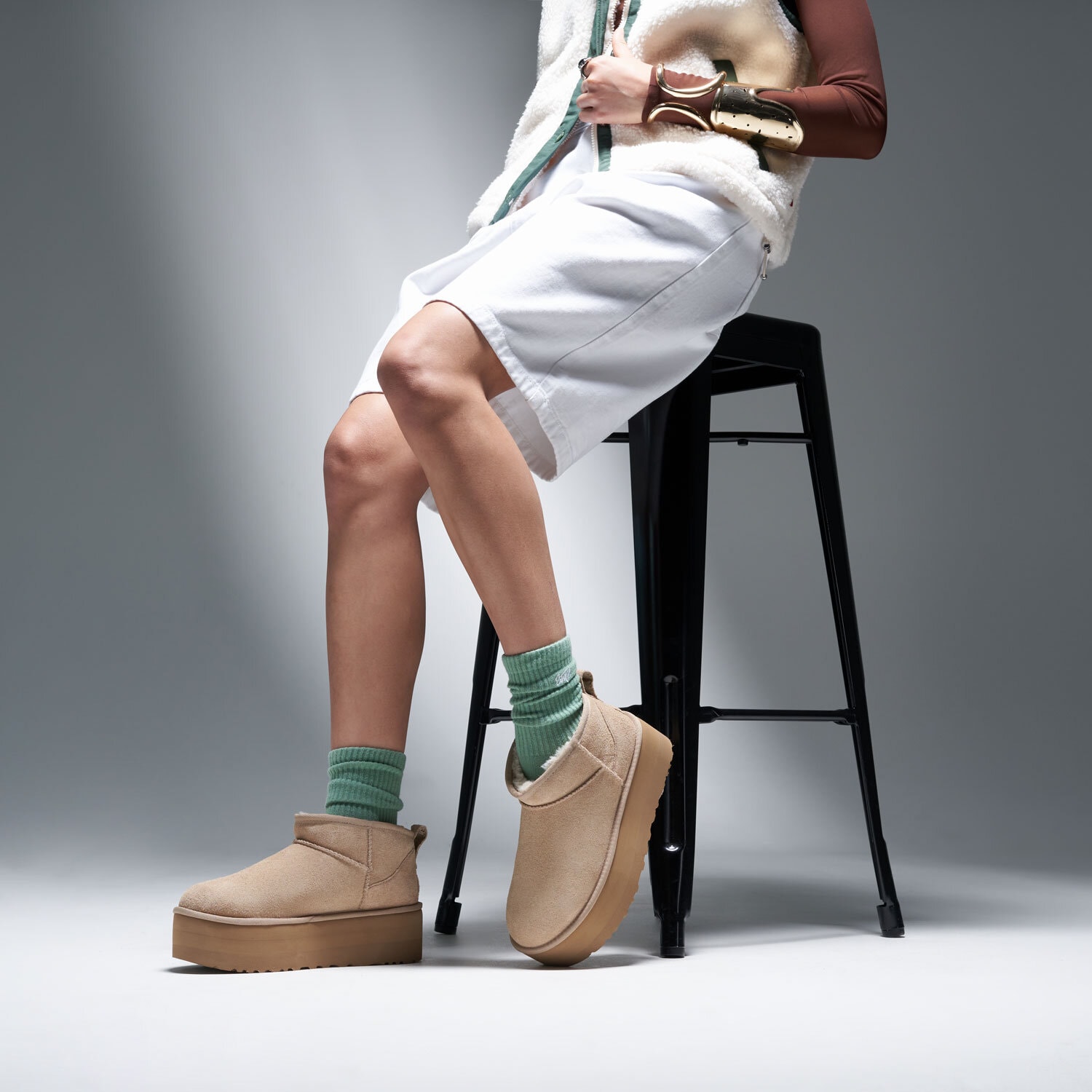 Ugg Classic Ultra Mini Platform — foto 2