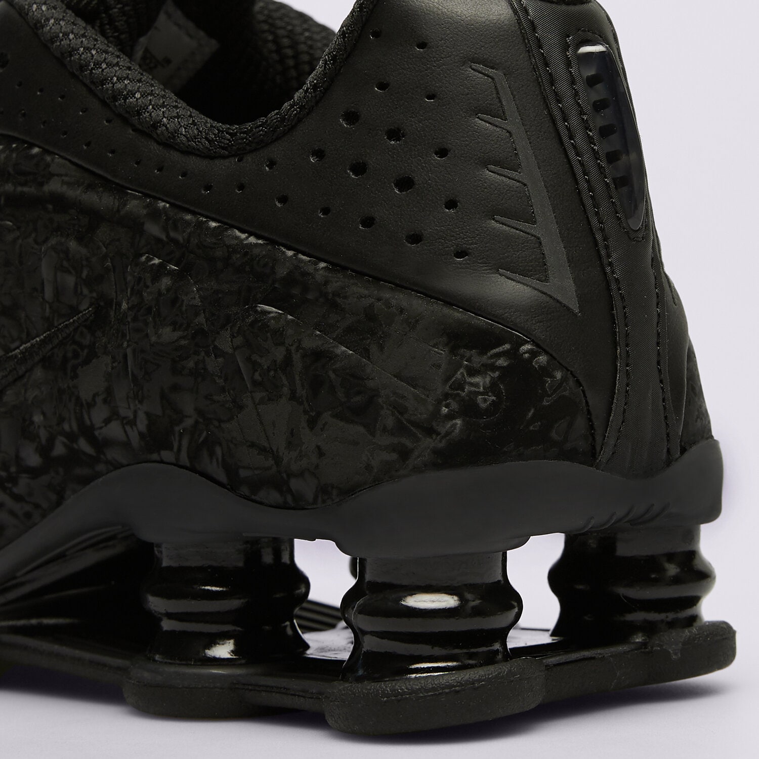 NIKE W SHOX R4 HV0934-002 ✓ Negru | Femei Sneakers | Sizeer