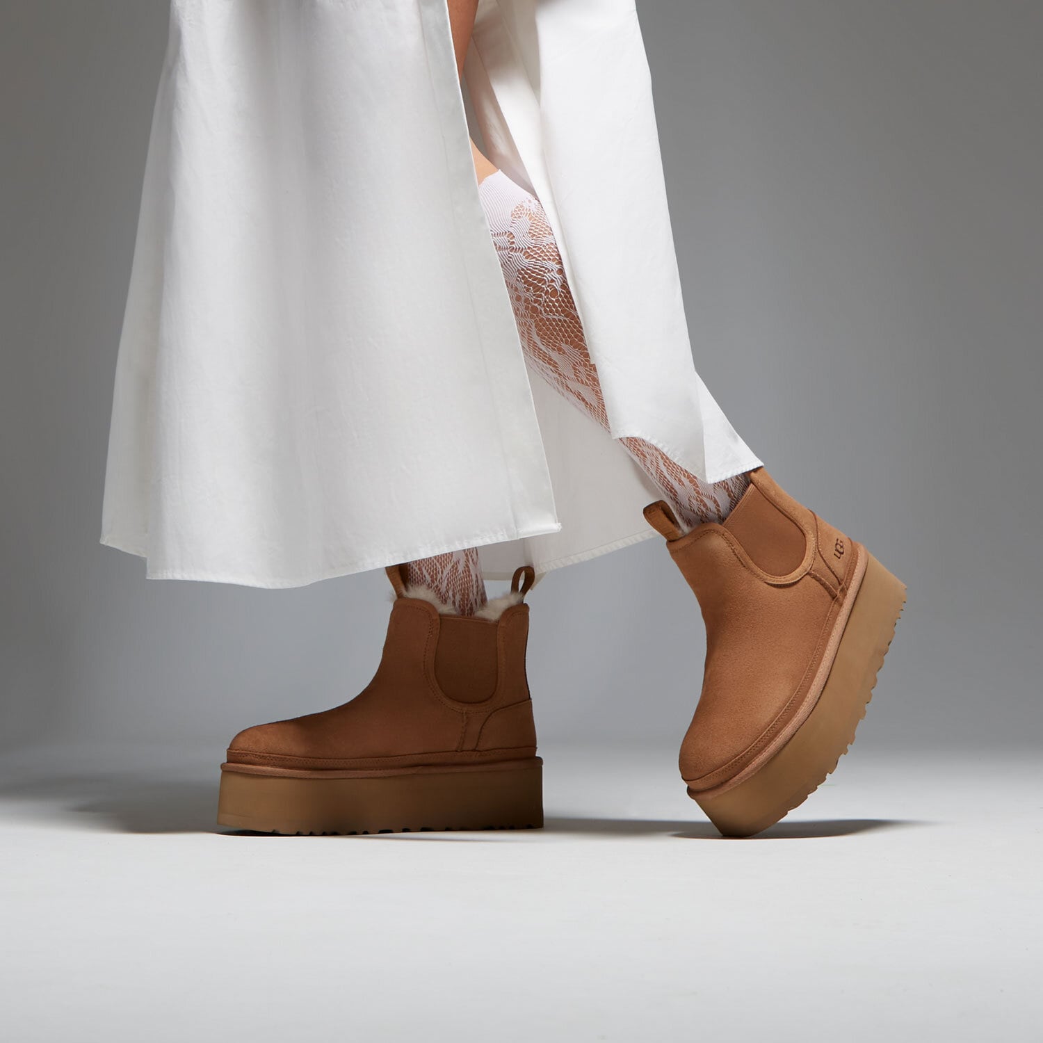 UGG Neumel Platform Chelsea Maro Pantofi 1134526-CHE | Sizeer ⭐