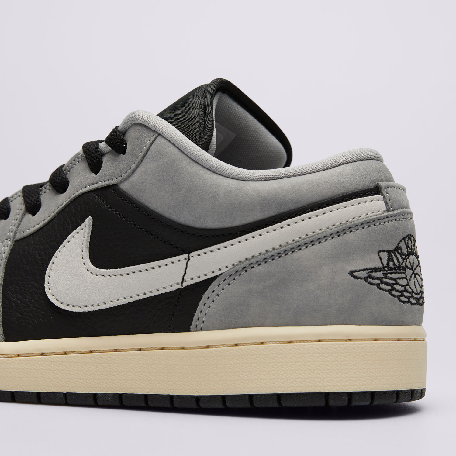 AIR JORDAN 1 LOW SE HQ2010-012 ✓ Gri | Bărbați Sneakers | Sizeer