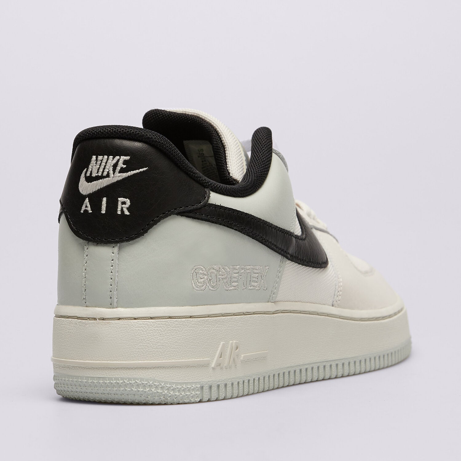 NIKE AIR FORCE 1 GTX CK2630-004 ✓ Alb | Bărbați Sneakers | Sizeer