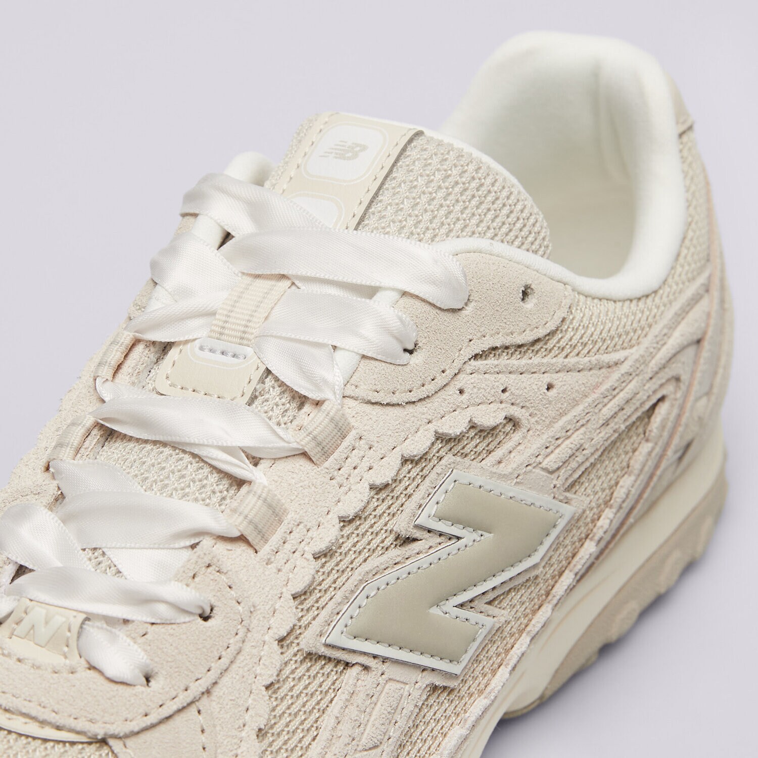 NEW BALANCE U204 U204L2SZ ✓ Bej | Femei Sneakers | Sizeer Romania ✪