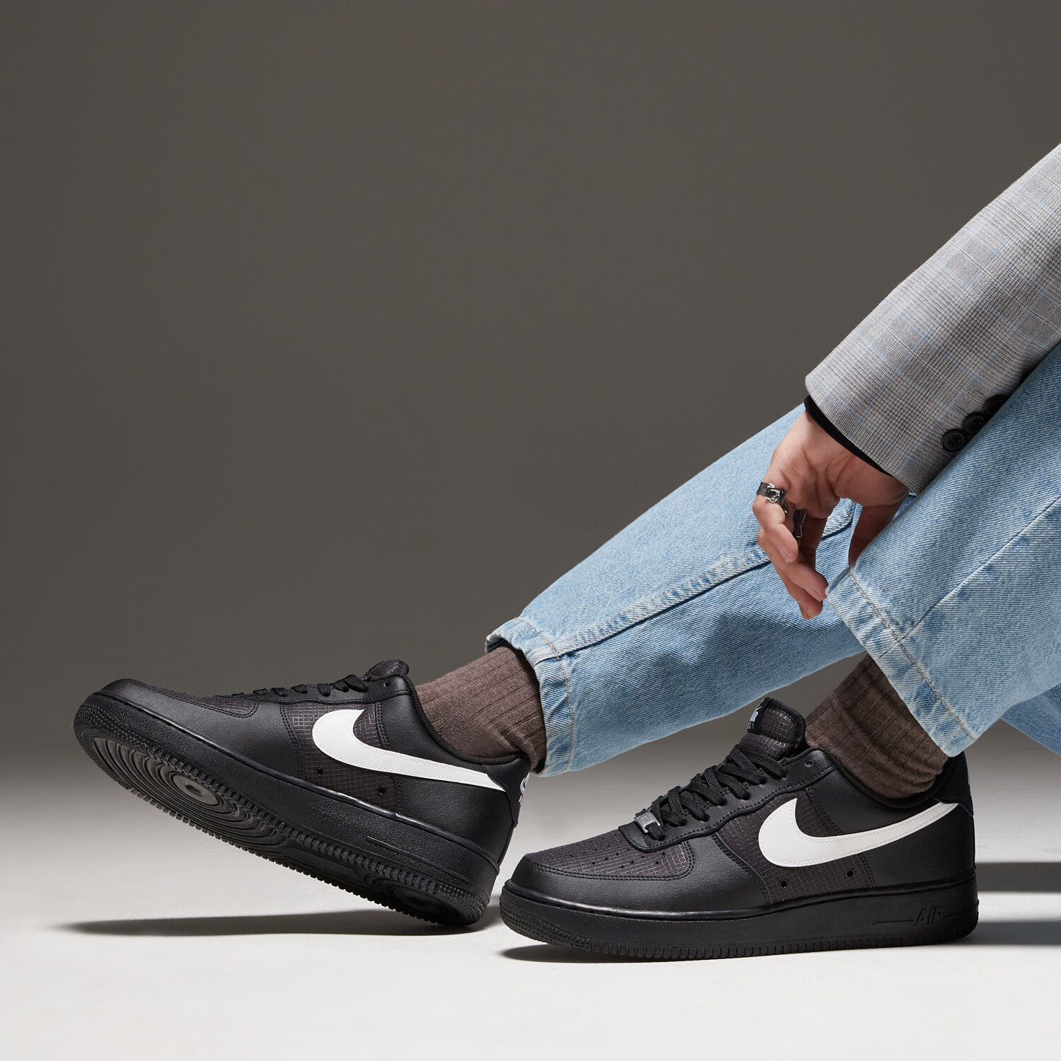 Nike Air Force 1 '07 Low Lv8 Tech — foto 2