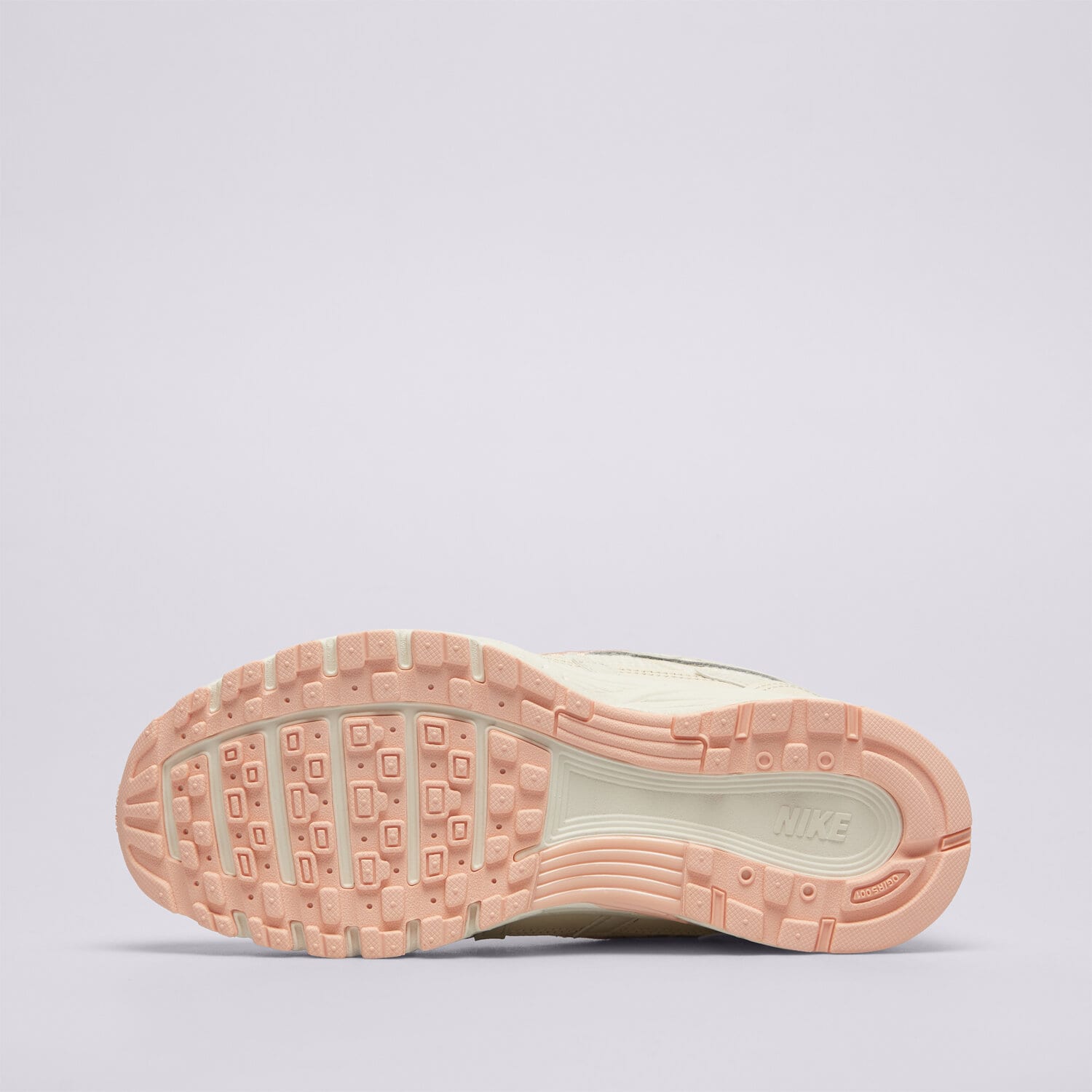 W Nike P-6000 2 — foto 5