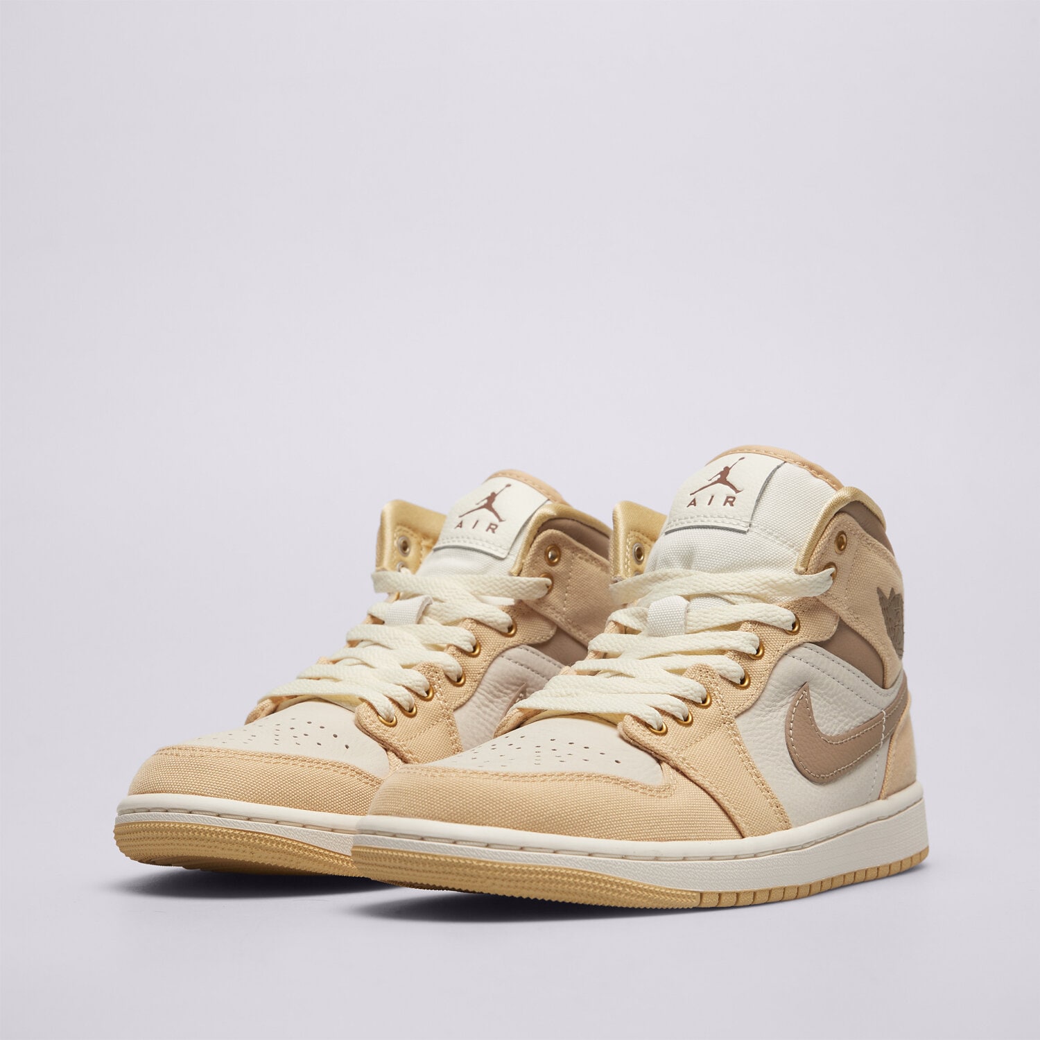 Wmns Air Jordan 1 Mid Se Emea — foto 4