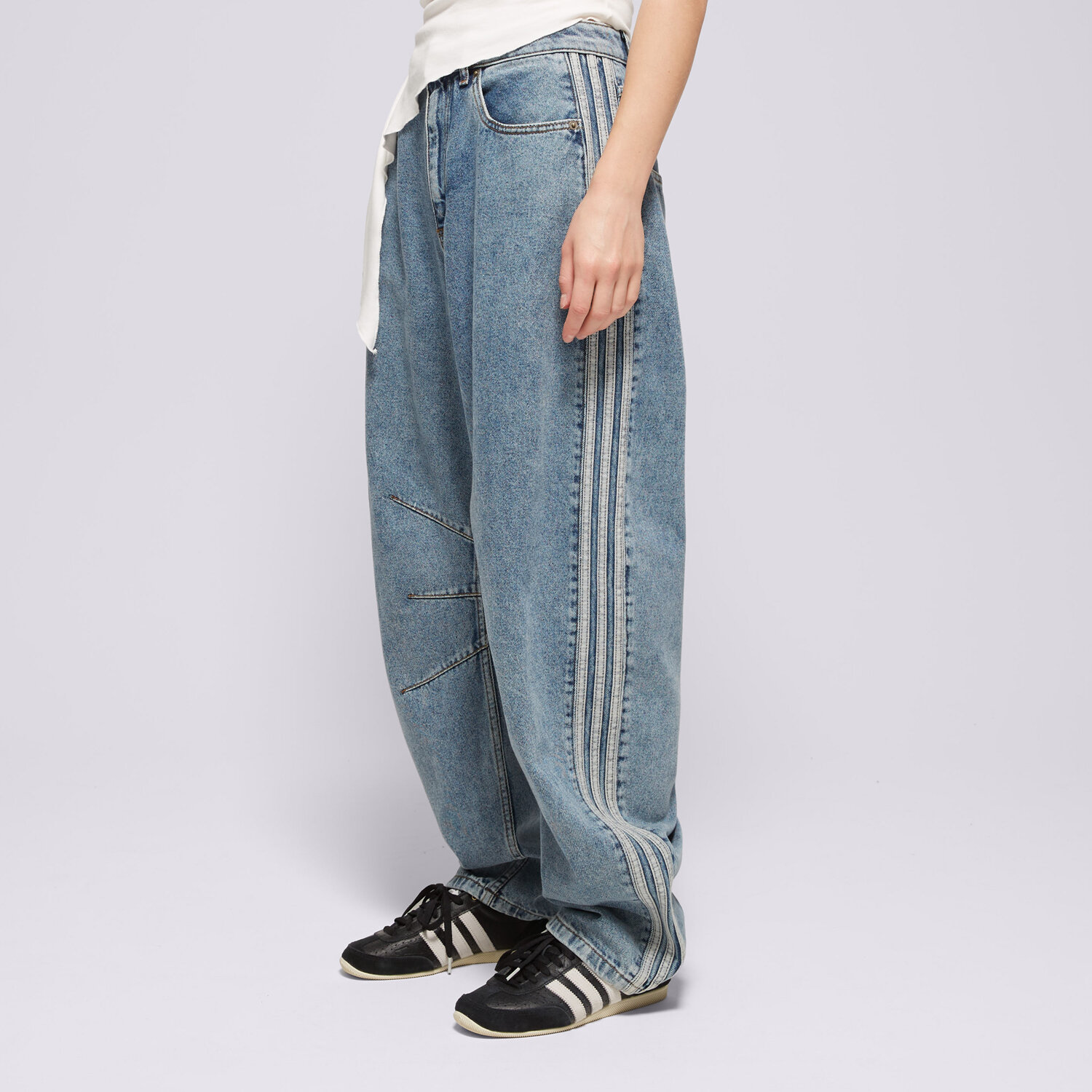 adidas Pantaloni Barrel Denim