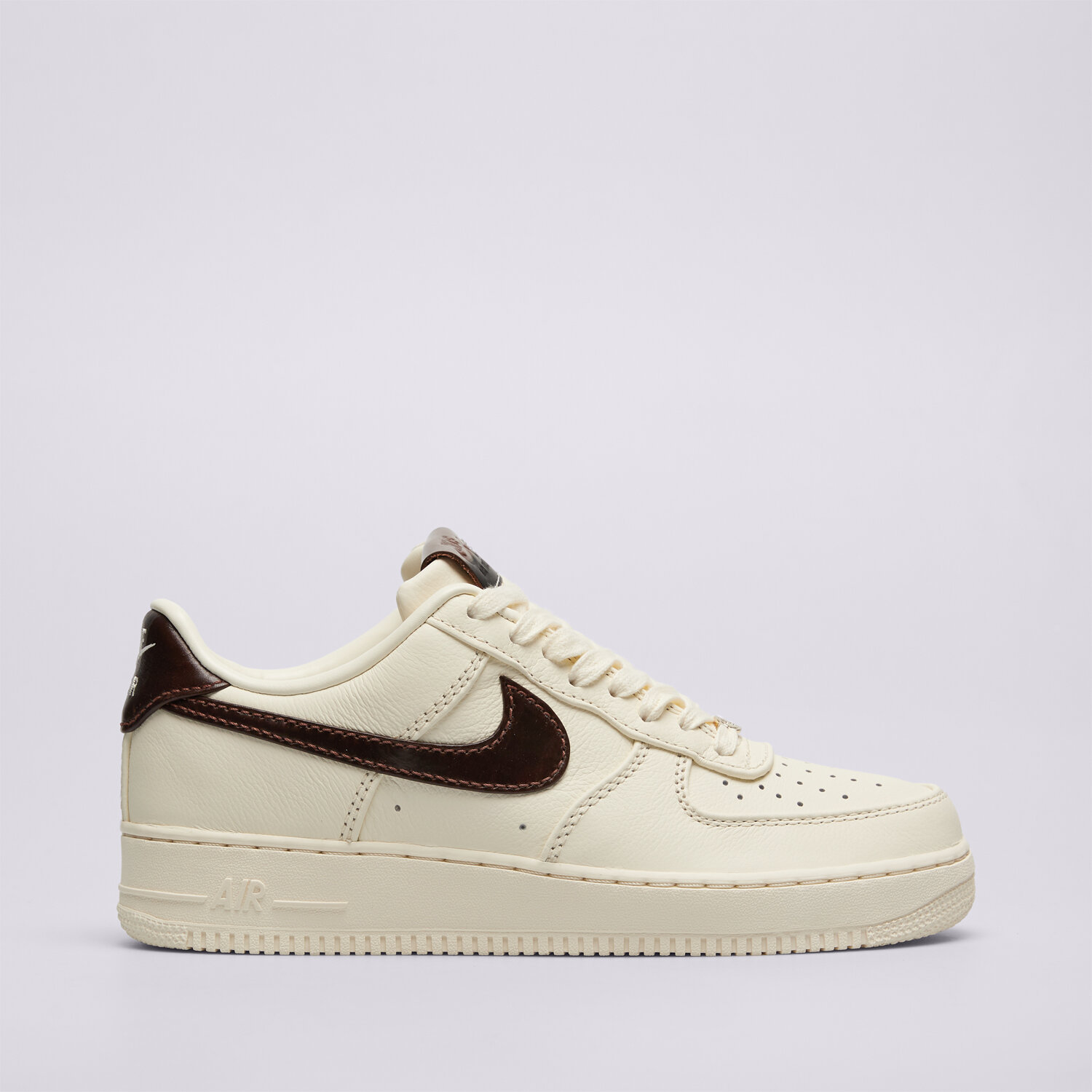 Nike Air Force 1 07