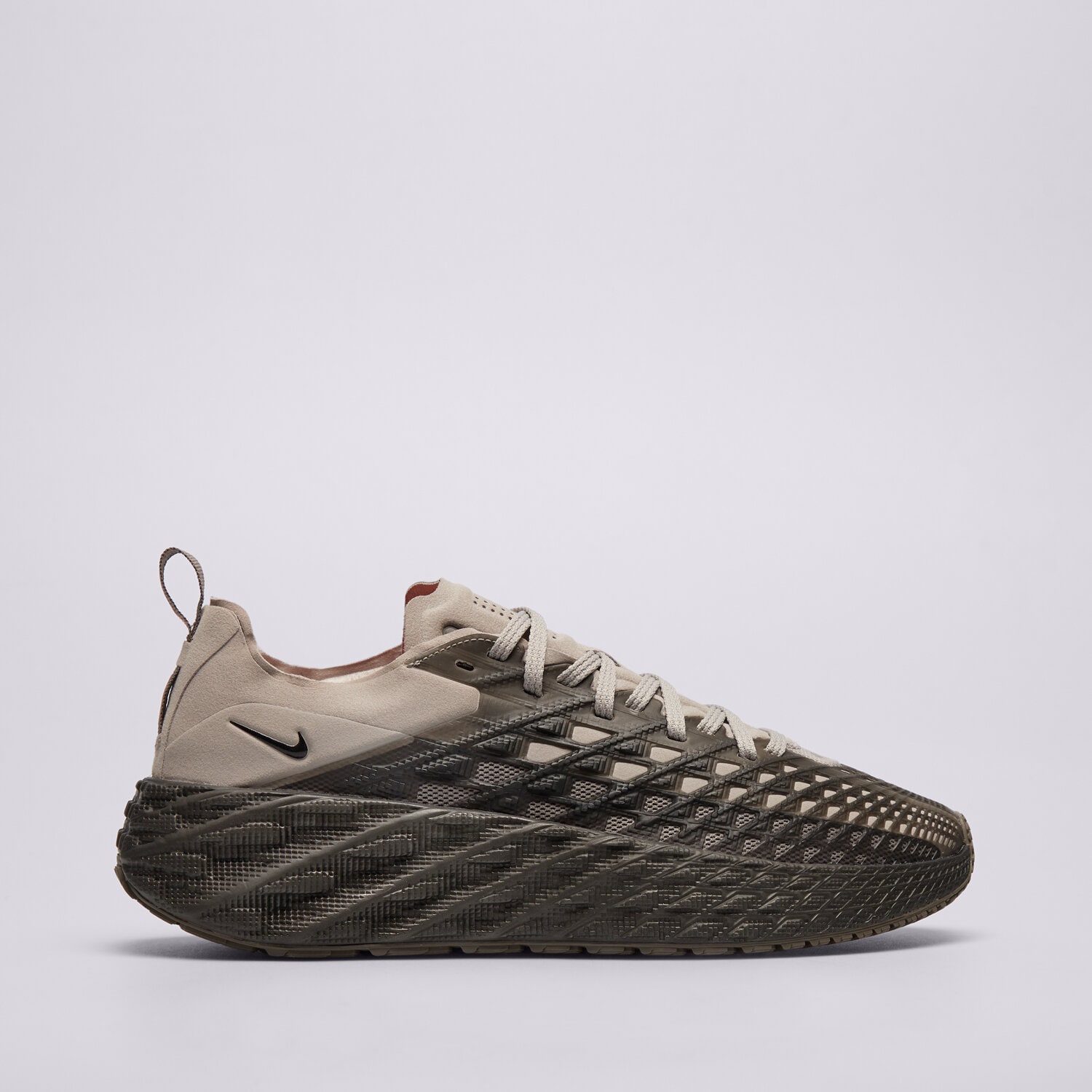 Nike Ava Edge