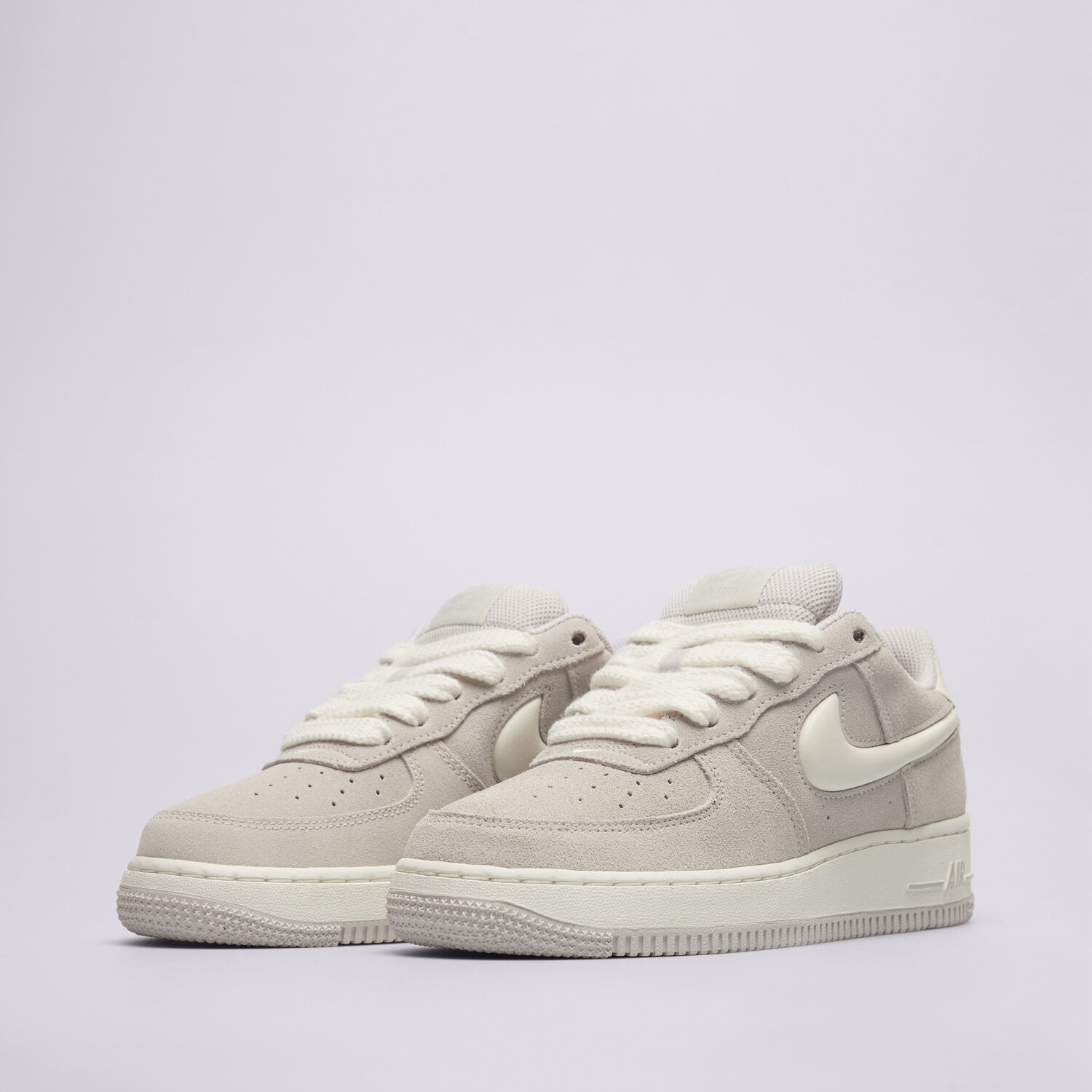 Nike Air Force Lv8 (Gs) — foto 2
