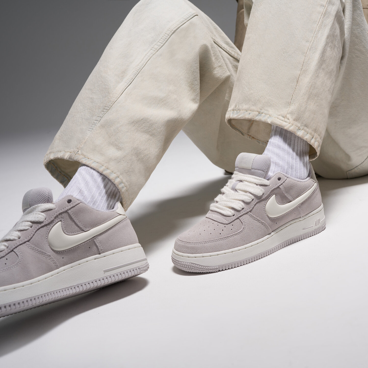 Nike Air Force Lv8 (Gs) — foto 2
