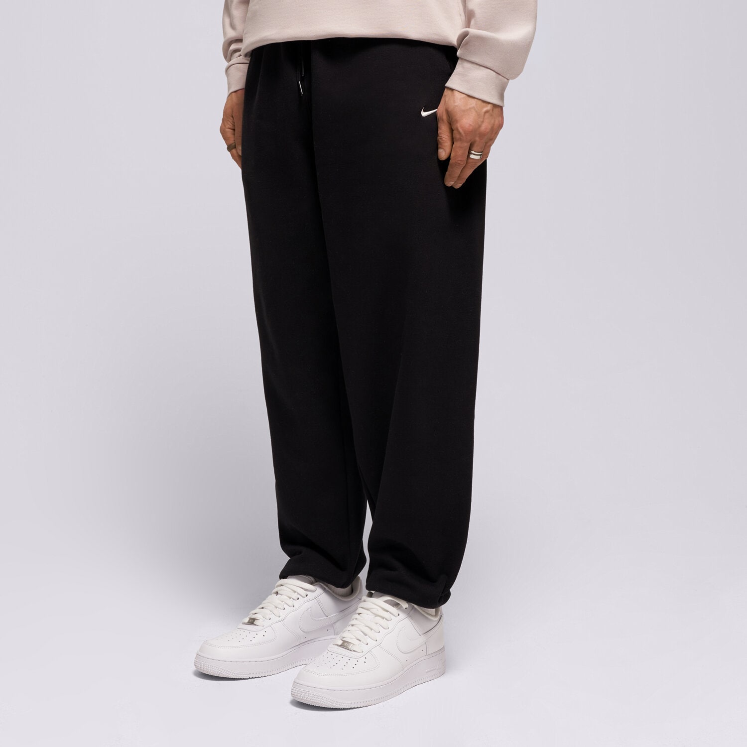 Nike Pantaloni  M Nk Solo Bb Cuff Pant Concept